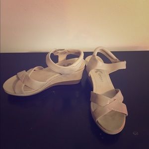 Anne Klein Sport Wedge Sandal Sz 10